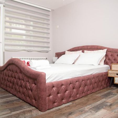 Apartment Martini Burgas City Exterior foto